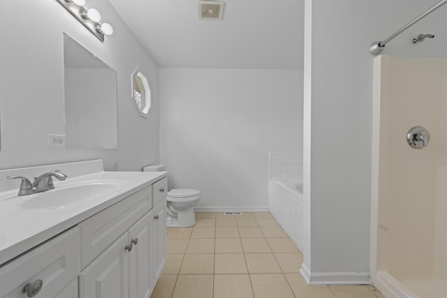 16215 S Trumbull Ave S, Markham, IL 60428 - bathroom featuring a shower, baseboards, tile patterned floors, vanity, and toilet