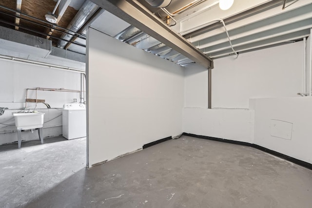 16215 S Trumbull Ave S, Markham, IL 60428 - unfinished below grade area with washer / dryer and a sink