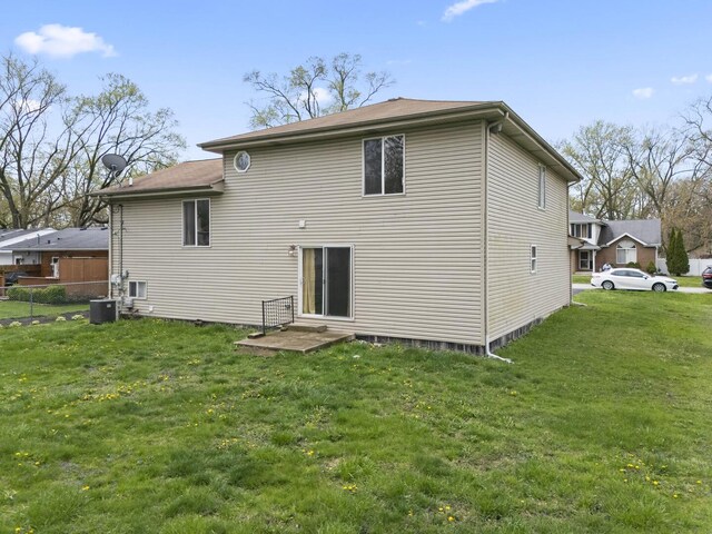 16215 S Trumbull Ave S, Markham, IL 60428 - back of property with central air condition unit