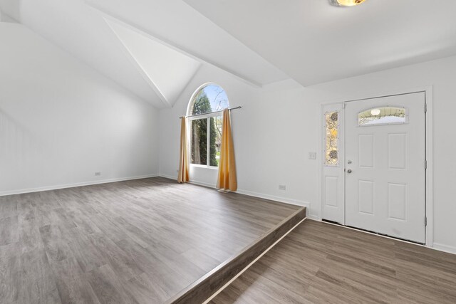 16215 S Trumbull Ave S, Markham, IL 60428 - foyer entrance with wood finished floors, baseboards, and vaulted ceiling