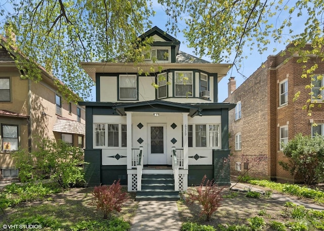 6329 N Hermitage Ave, Chicago, IL 60660 - american foursquare style home featuring stucco siding