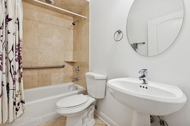 4727 N Clark St Unit 2S, Chicago, IL 60640 - full bath featuring shower / bath combo and toilet