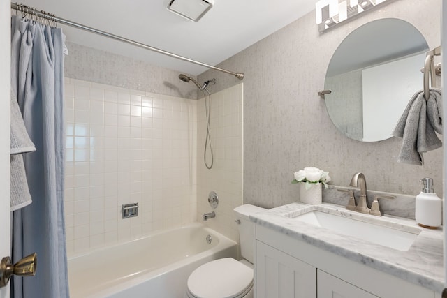 283 E Fabish Dr, Buffalo Grove, IL 60089 - full bathroom with shower / bath combo with shower curtain, vanity, and toilet