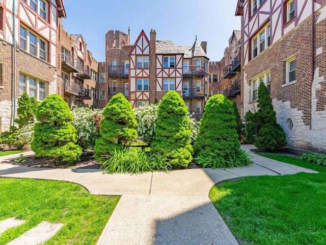 5717 N Kimball Ave Unit 2N, Chicago, IL 60659 - view of community with a residential view