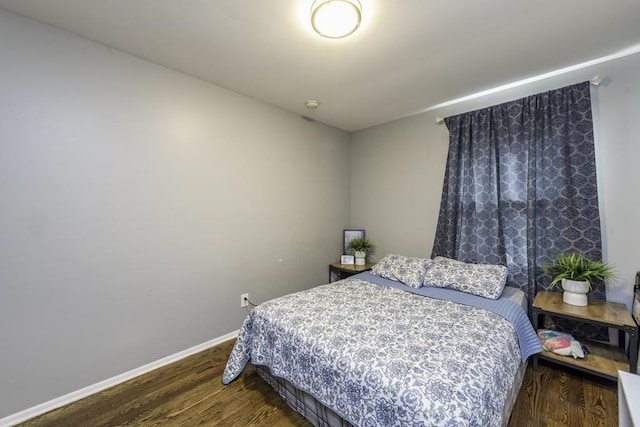 19451 W Hoag Ct, Mundelein, IL 60060 - bedroom with wood finished floors and baseboards