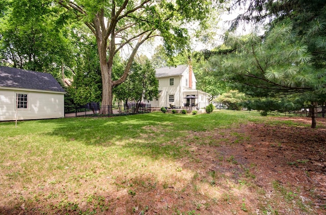 115 S Calumet Ave, Aurora, IL 60506 - view of yard