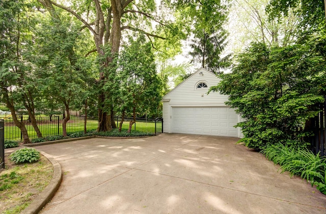 115 S Calumet Ave, Aurora, IL 60506 - view of detached garage