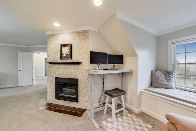 living room with crown molding, carpet flooring, baseboards, a fireplace, and recessed lighting