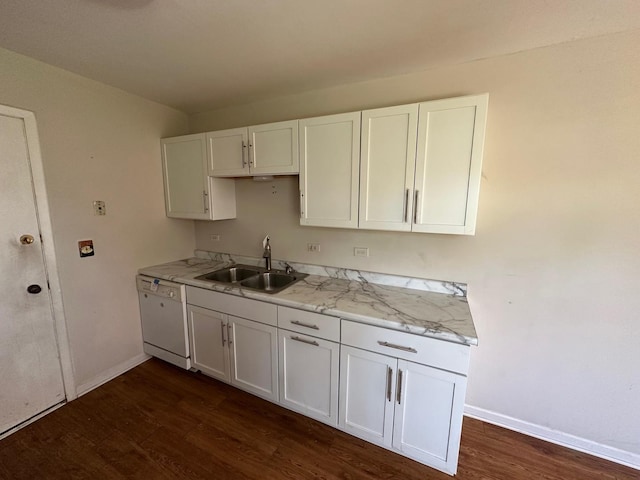 1118 Hampton Hbr Unit 1118, Schaumburg, IL 60193 - kitchen with a sink, white dishwasher, dark wood-type flooring, and baseboards
