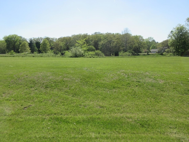 201 Oak Ln, Dixon, IL 61021