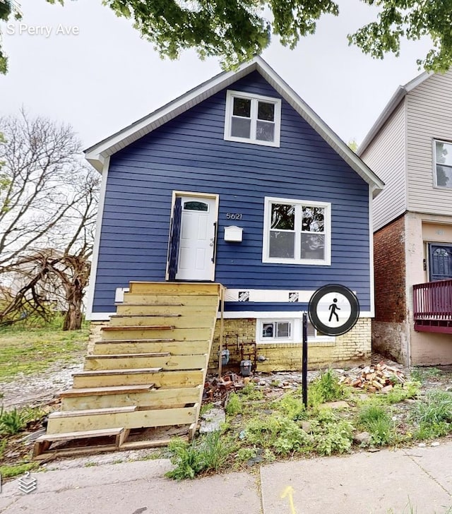 5621 S Perry Ave, Chicago, IL 60621 - view of front of home