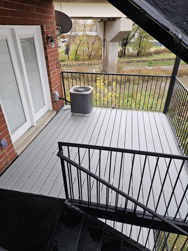 deck with cooling unit