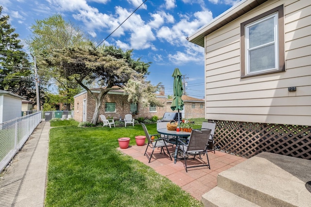 3730 Wenonah Ave, Berwyn, IL 60402 - view of patio / terrace