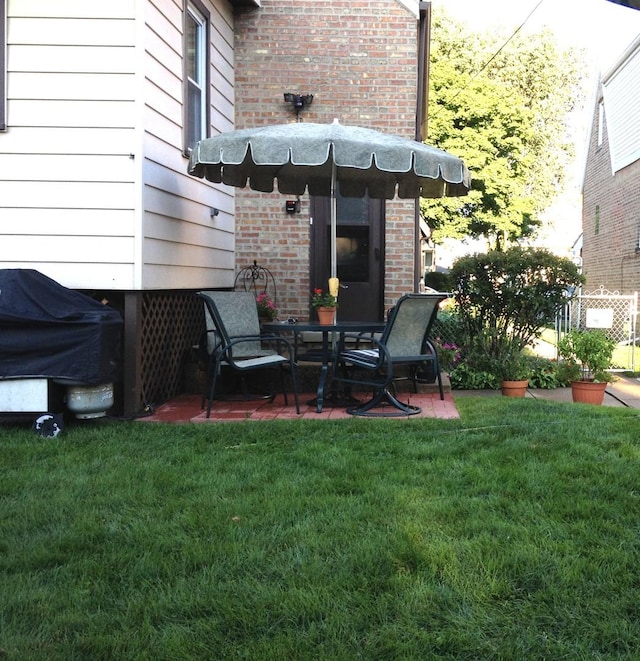 3730 Wenonah Ave, Berwyn, IL 60402 - view of patio
