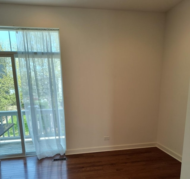 3049 Marion St, Elgin, IL 60124 - photo 7