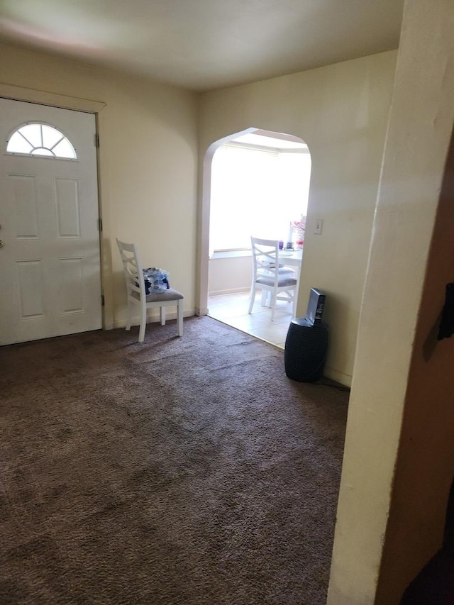 14636 Clark St, Dolton, IL 60419 - carpeted entryway with arched walkways