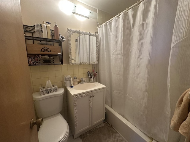 16 King Arthur Ct Unit 16, Northlake, IL 60164 - bathroom with toilet, tasteful backsplash, vanity, shower / tub combo, and tile walls