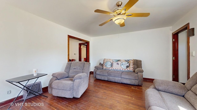 6 N Melrose Ave, Elgin, IL 60123 - living area featuring wood finished floors, a ceiling fan, and baseboards