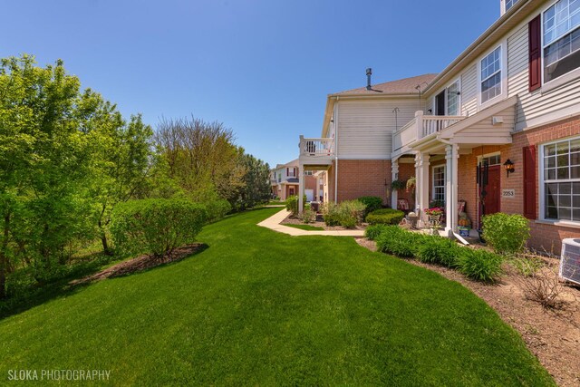 2253 Concord Dr, Mchenry, IL 60050 - view of grassy yard