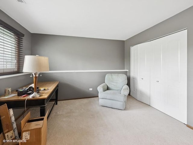 1811 Maplewood Ct, Lindenhurst, IL 60046 - living area with carpet flooring