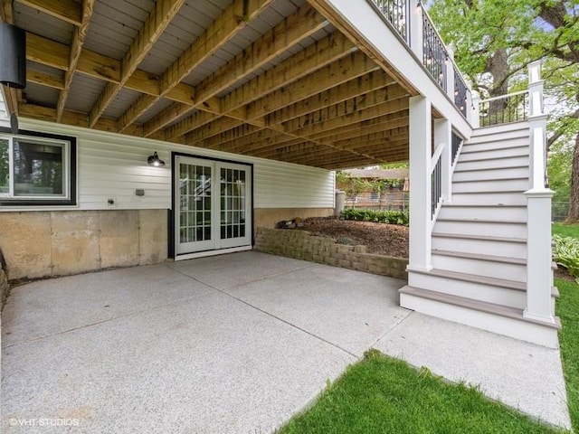 1811 Maplewood Ct, Lindenhurst, IL 60046 - view of patio / terrace with stairway
