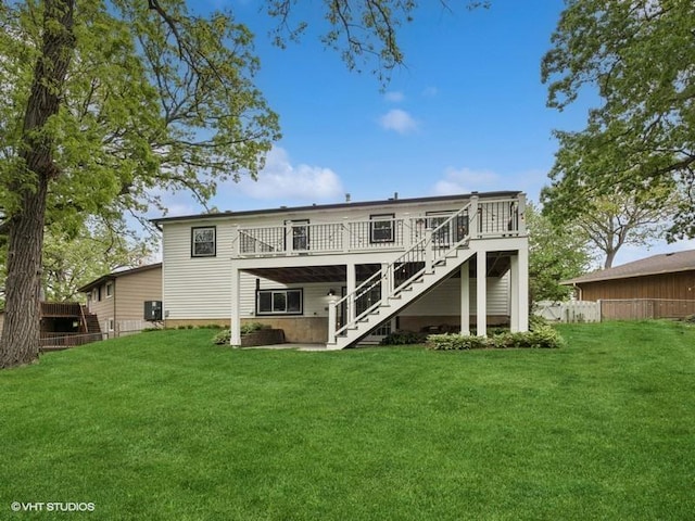1811 Maplewood Ct, Lindenhurst, IL 60046 - back of property with stairs and a wooden deck