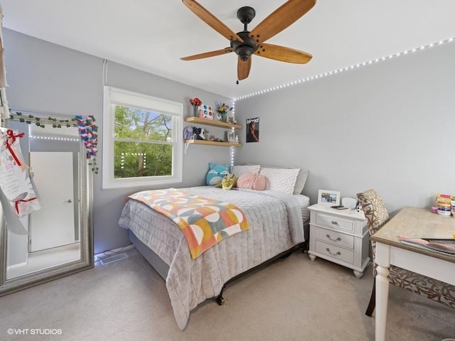 1811 Maplewood Ct, Lindenhurst, IL 60046 - bedroom featuring light colored carpet and a ceiling fan