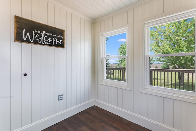 4731 E 10th Rd, Earlville, IL 60518 - view of unfurnished sunroom