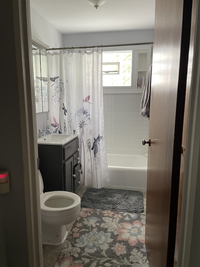 768 S Spring Rd, Elmhurst, IL 60126 - full bathroom featuring toilet, vanity, and shower / bath combo with shower curtain