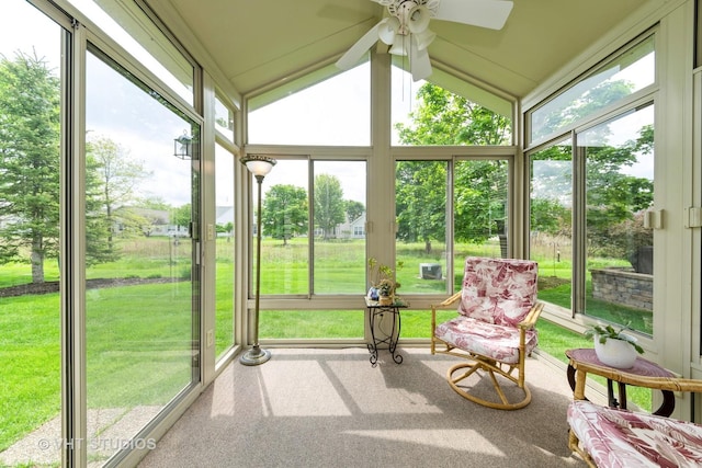 2507 Rolling Rdg, Elgin, IL 60124 - sunroom / solarium with a ceiling fan and vaulted ceiling