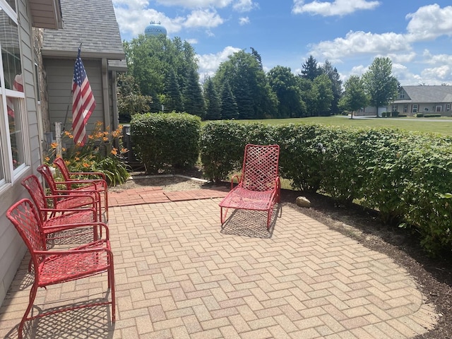 2018 Olmstead Dr Unit 2018, Woodstock, IL 60098 - view of patio