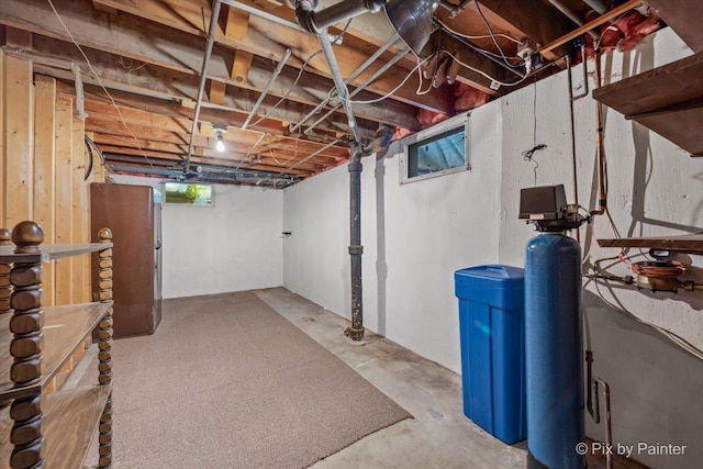 1029 S 5th St, Saint Charles, IL 60174 - basement featuring a water softener system