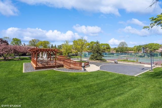 509 Burr Oak Pl, Hinsdale, IL 60521 - view of home's community featuring a pergola and a tennis court