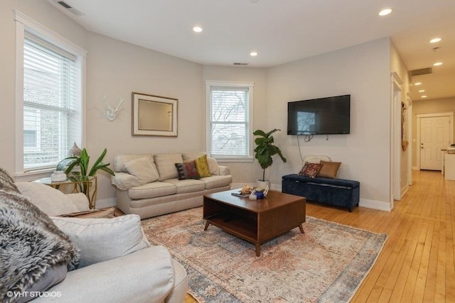 2151 W Cortez St, Chicago, IL 60622 - living room with light wood finished floors, baseboards, and recessed lighting
