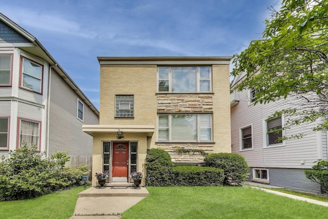 1021 S Blvd, Evanston, IL 60202 - view of front of property with brick siding and a front yard