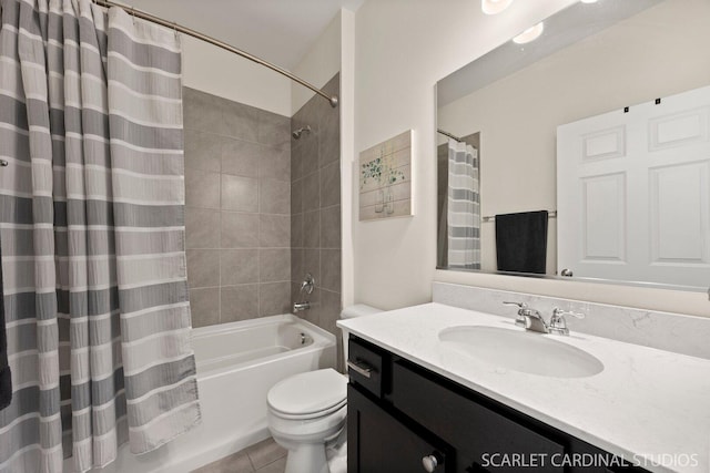 4404 Monroe Ct, Naperville, IL 60564 - bathroom featuring toilet, shower / bath combo, vanity, and tile patterned floors