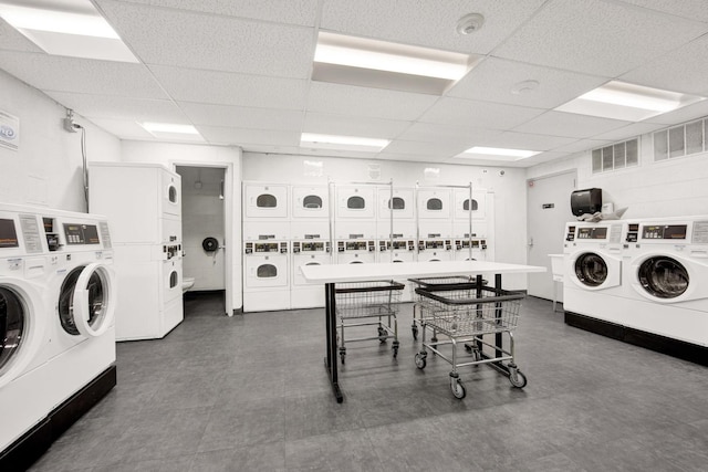 1850 N Clark St Unit 1510, Chicago, IL 60614 - shared laundry featuring stacked washer and clothes dryer and separate washer and dryer