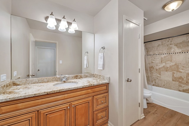 8530 Westberry Ln, Tinley Park, IL 60487 - full bath featuring vanity, toilet, a chandelier, shower / bath combo with shower curtain, and wood finished floors