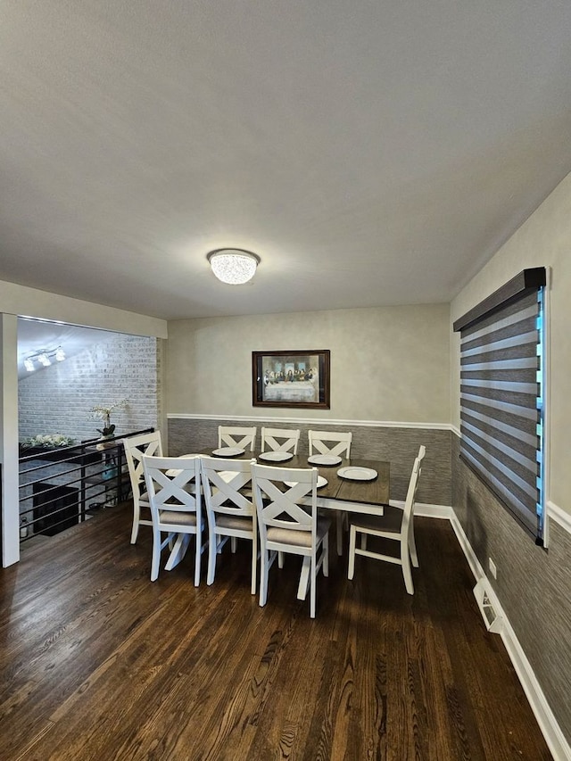 8 W Emerson St, Arlington Heights, IL 60005 - dining room with wood finished floors and a wainscoted wall