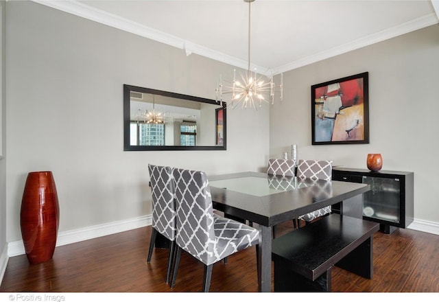21 E Huron St Unit 3204, Chicago, IL 60611 - dining room with a chandelier, crown molding, wood finished floors, and baseboards