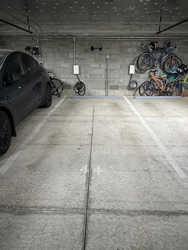 1701 W Webster Ave Unit 611, Chicago, IL 60614 - parking deck with concrete block wall