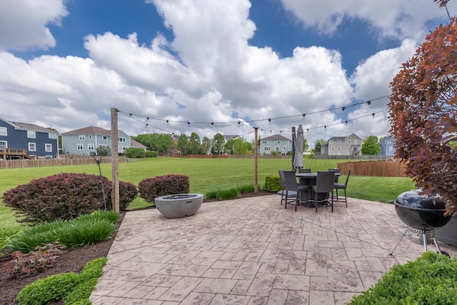 3080 Wickenden Ave, Elgin, IL 60124 - view of patio / terrace with a residential view and outdoor dining space
