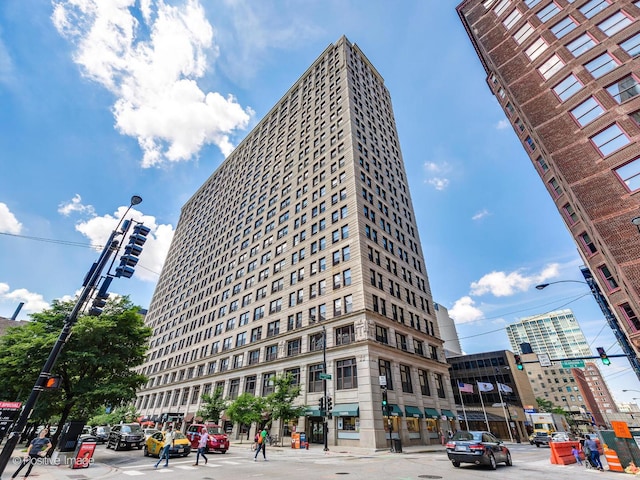 600 S Dearborn St Unit 302, Chicago, IL 60605 - view of building exterior
