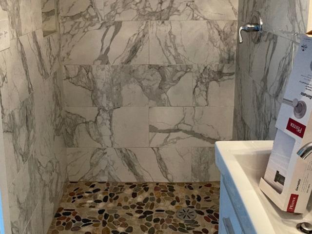 1908 Linden Ave, Waukegan, IL 60087 - full bath featuring a marble finish shower and vanity