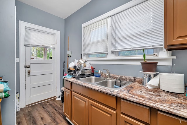 103 Grandview Ave, Lockport, IL 60441 - kitchen featuring a sink, dark wood finished floors, and light countertops