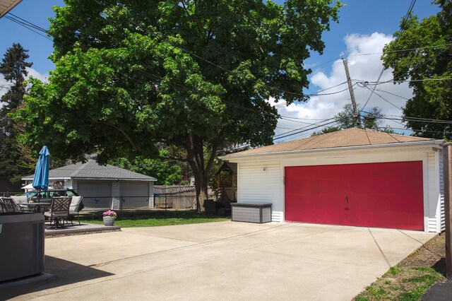 1080 E Prairie Ave, Des Plaines, IL 60016 - detached garage with fence and central AC unit