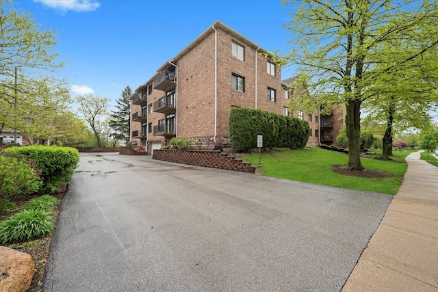 11001 Deblin Ln Unit 307, Oak Lawn, IL 60453 - view of building exterior