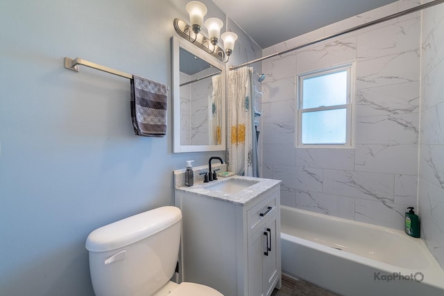 full bath with shower / bathtub combination with curtain, toilet, and vanity