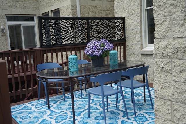 19 W 15th St, Chicago, IL 60605 - wooden terrace featuring outdoor dining area