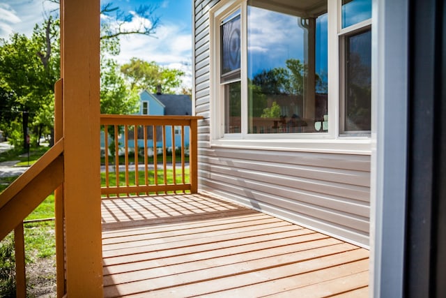 118 W 118th St, Chicago, IL 60628 - view of deck